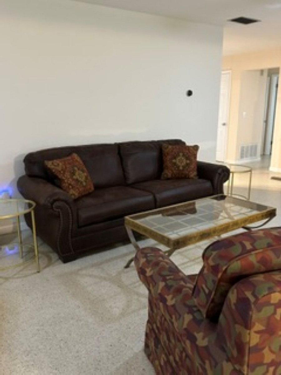 Furnished Finder property 1048182_1 photo 2