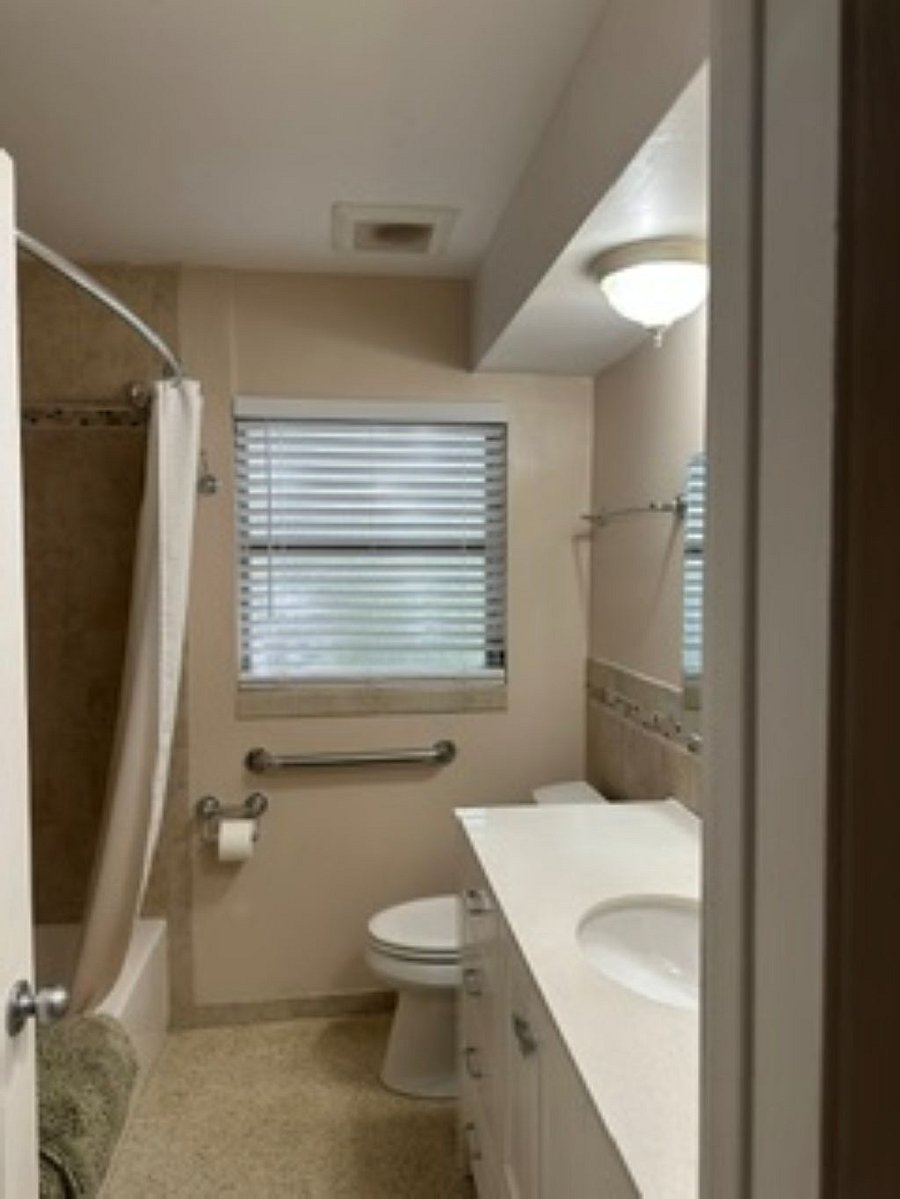 Furnished Finder property 1048182_1 photo 14