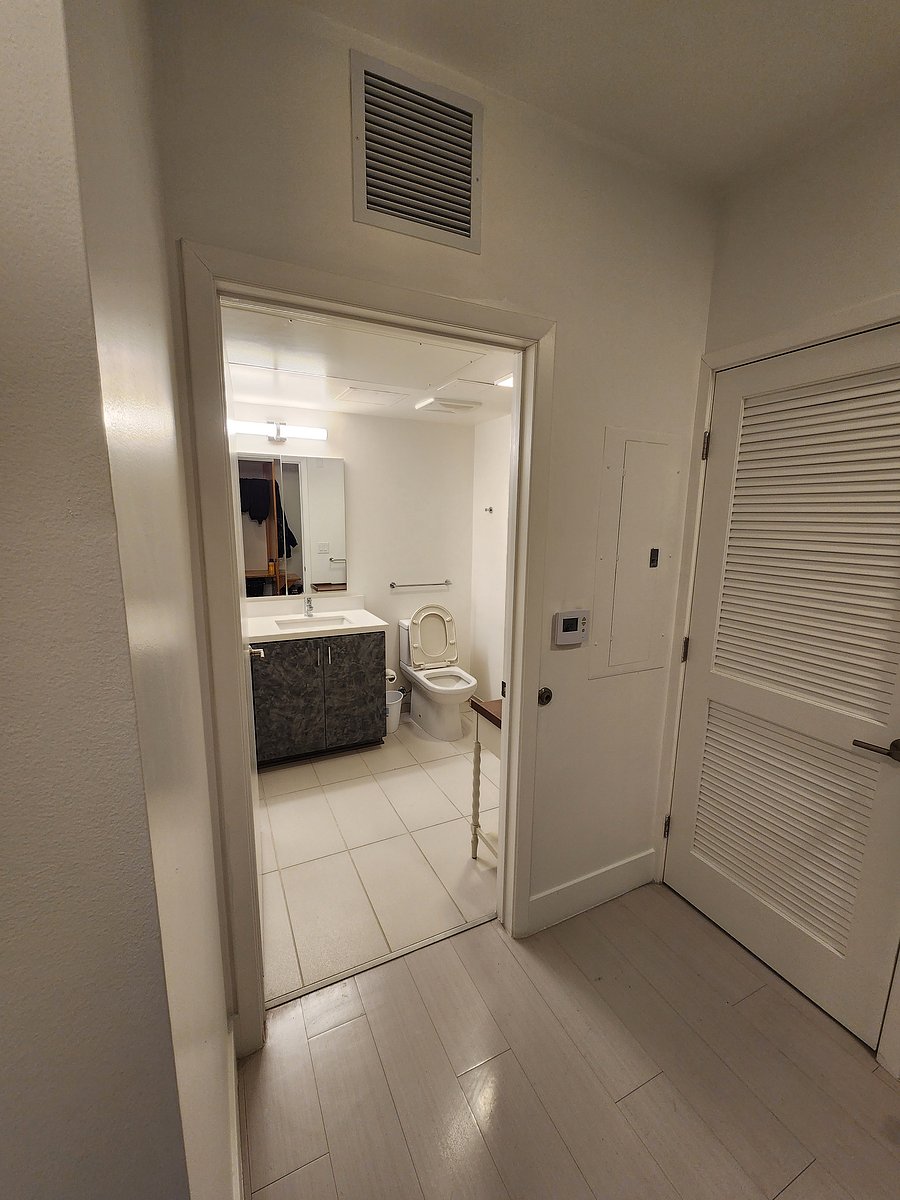 Furnished Finder property 1048194_1 photo 4