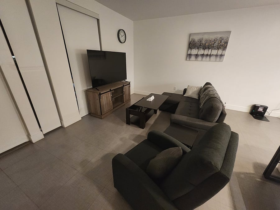 Furnished Finder property 1048194_1 photo 19