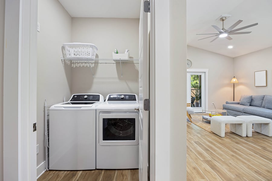 Furnished Finder property 1048203_1 photo 27