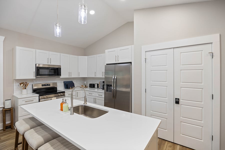 Furnished Finder property 1048203_1 photo 8