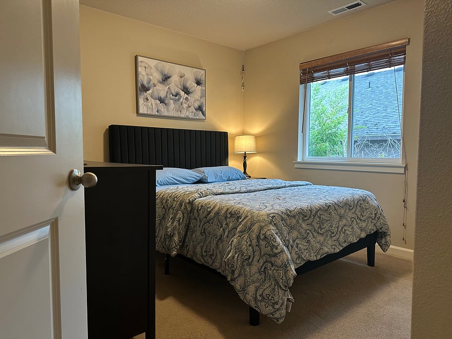 Furnished Finder property 1048212_1 photo 13