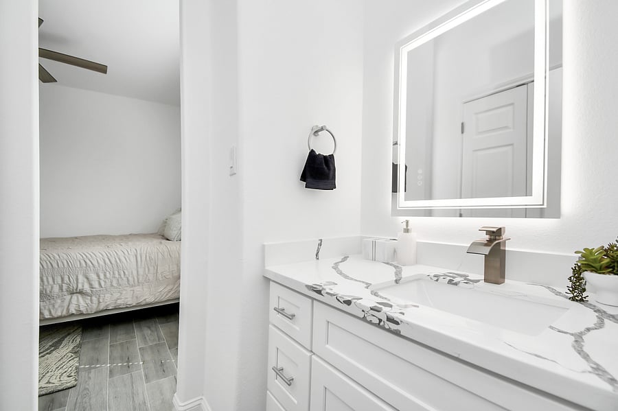 Furnished Finder property 1048227_1 photo 18