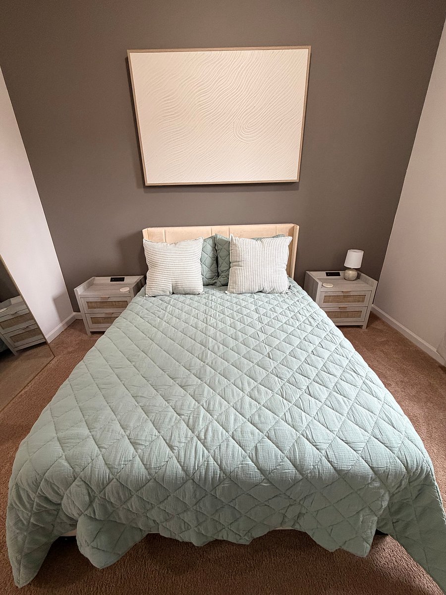 Furnished Finder property 1048254_1 photo 12