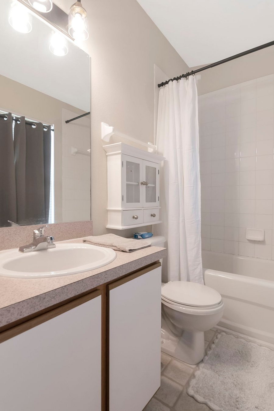 Furnished Finder property 1048267_1 photo 36