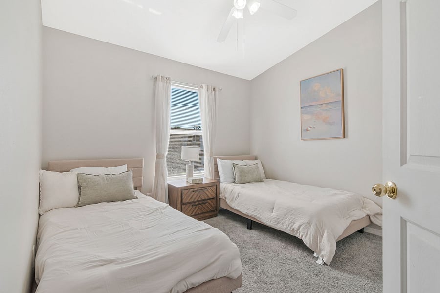 Furnished Finder property 1048267_1 photo 39