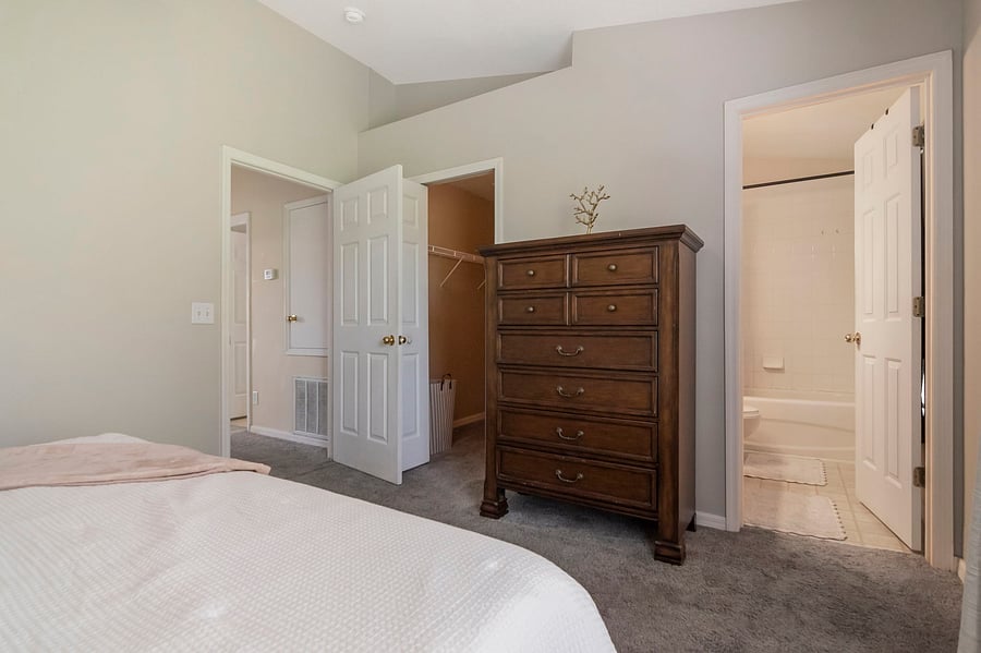 Furnished Finder property 1048267_1 photo 31