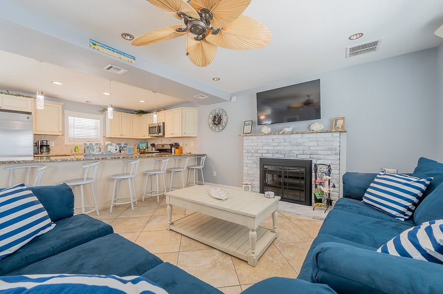 Furnished Finder property 1048269_1 photo 3