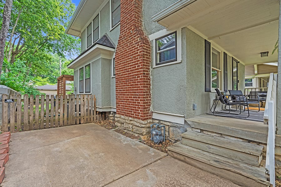 Furnished Finder property 1048287_1 photo 9