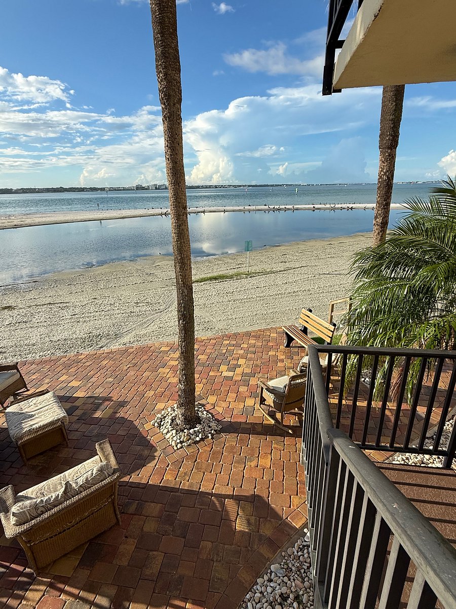 Furnished Finder property 1048296_1 photo 3