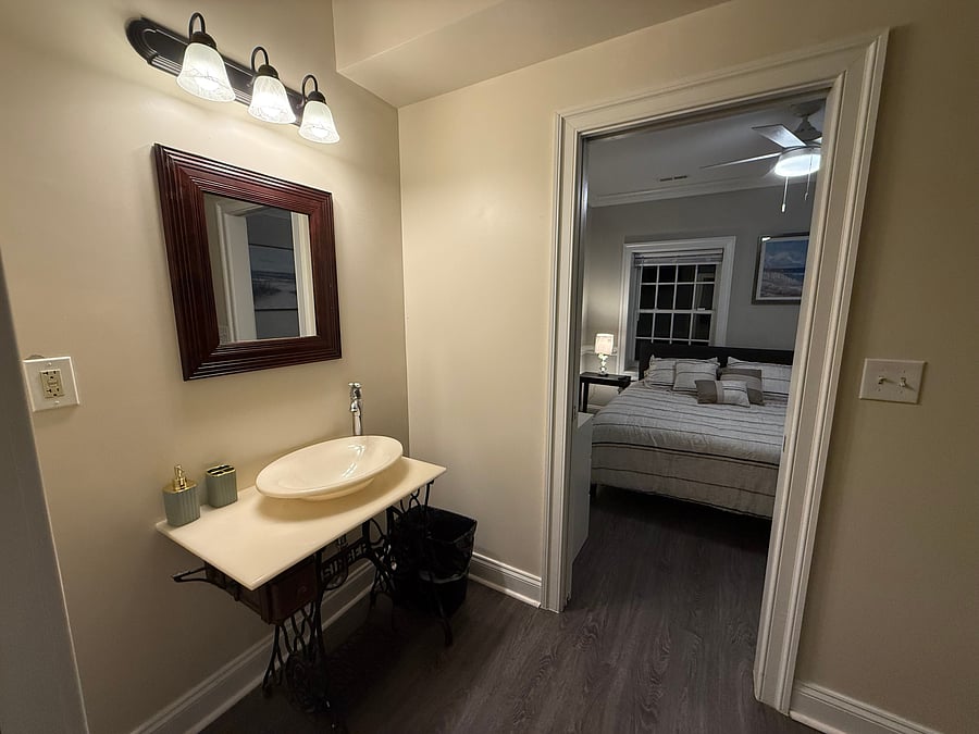 Furnished Finder property 1048298_1 photo 11