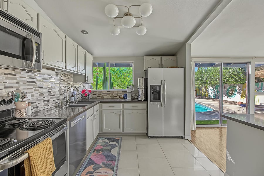 Furnished Finder property 1048312_1 photo 4