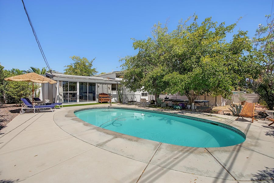 Furnished Finder property 1048312_1 photo 24