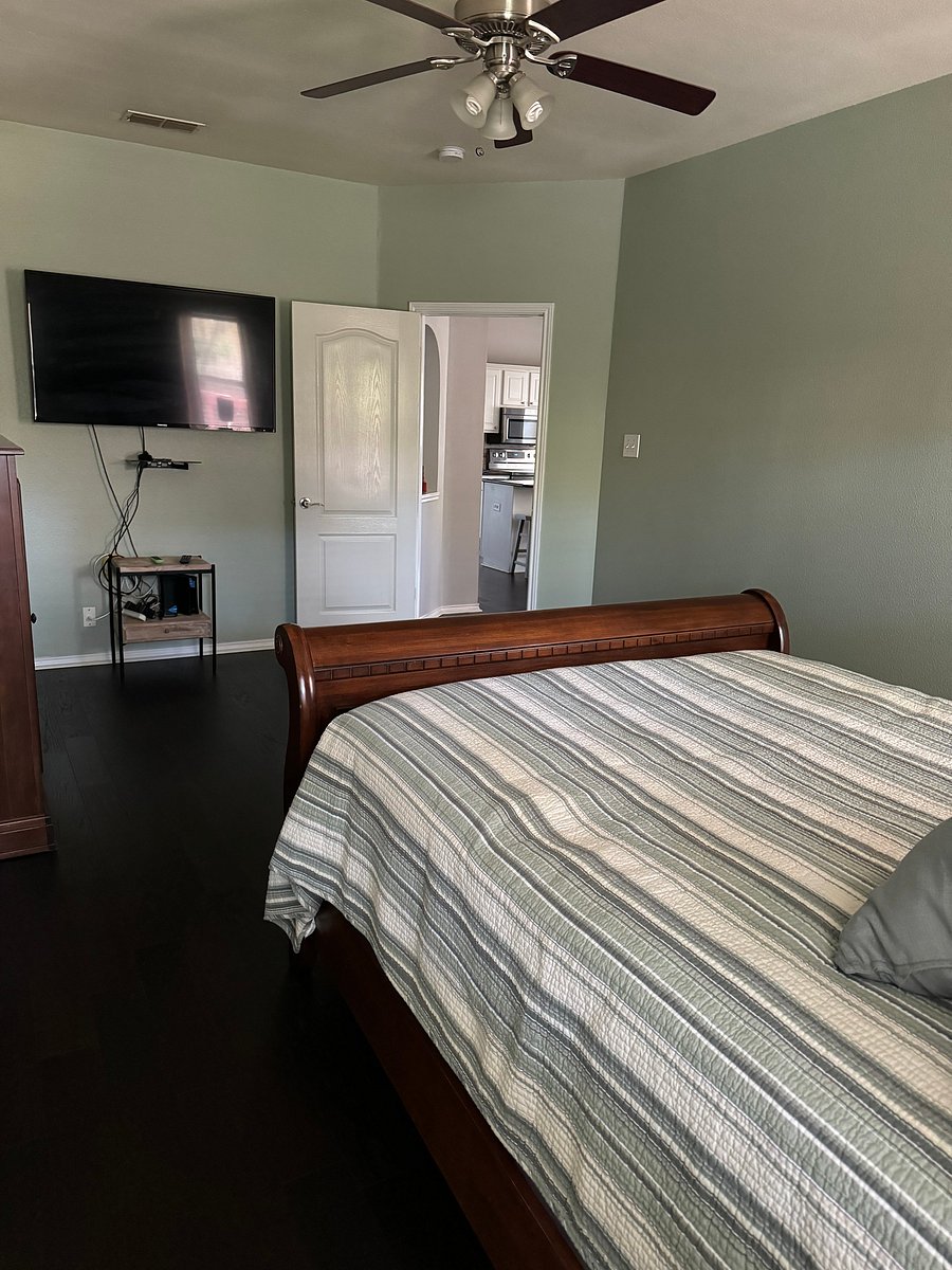 Furnished Finder property 1048315_1 photo 5
