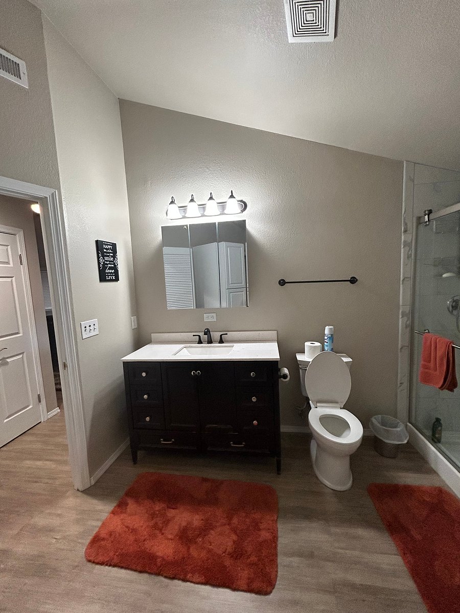 Furnished Finder property 1048327_1 photo 11