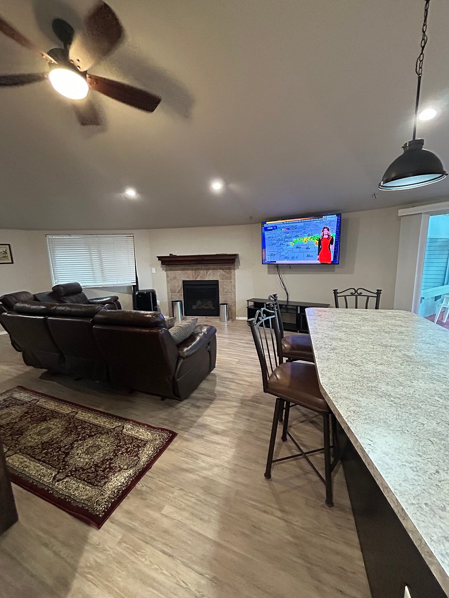 Furnished Finder property 1048327_1 photo 5