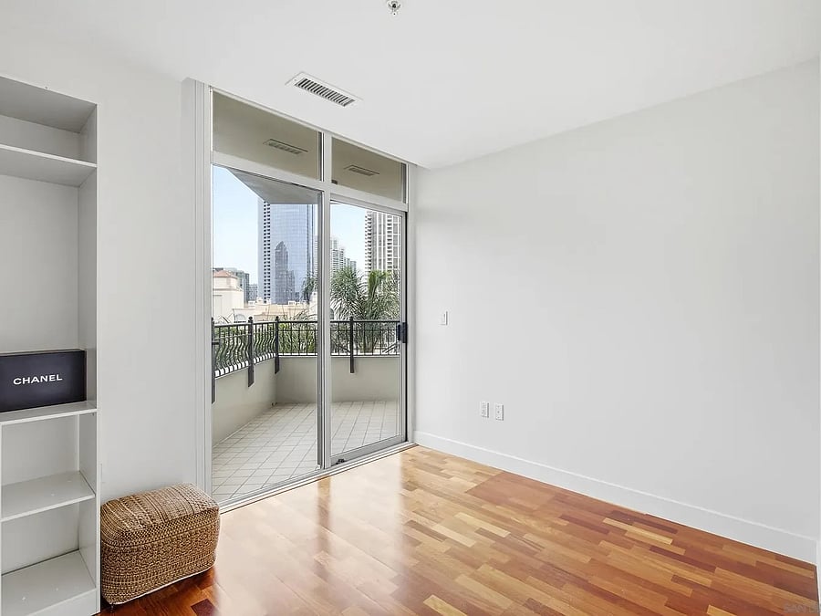 Furnished Finder property 1048348_1 photo 17