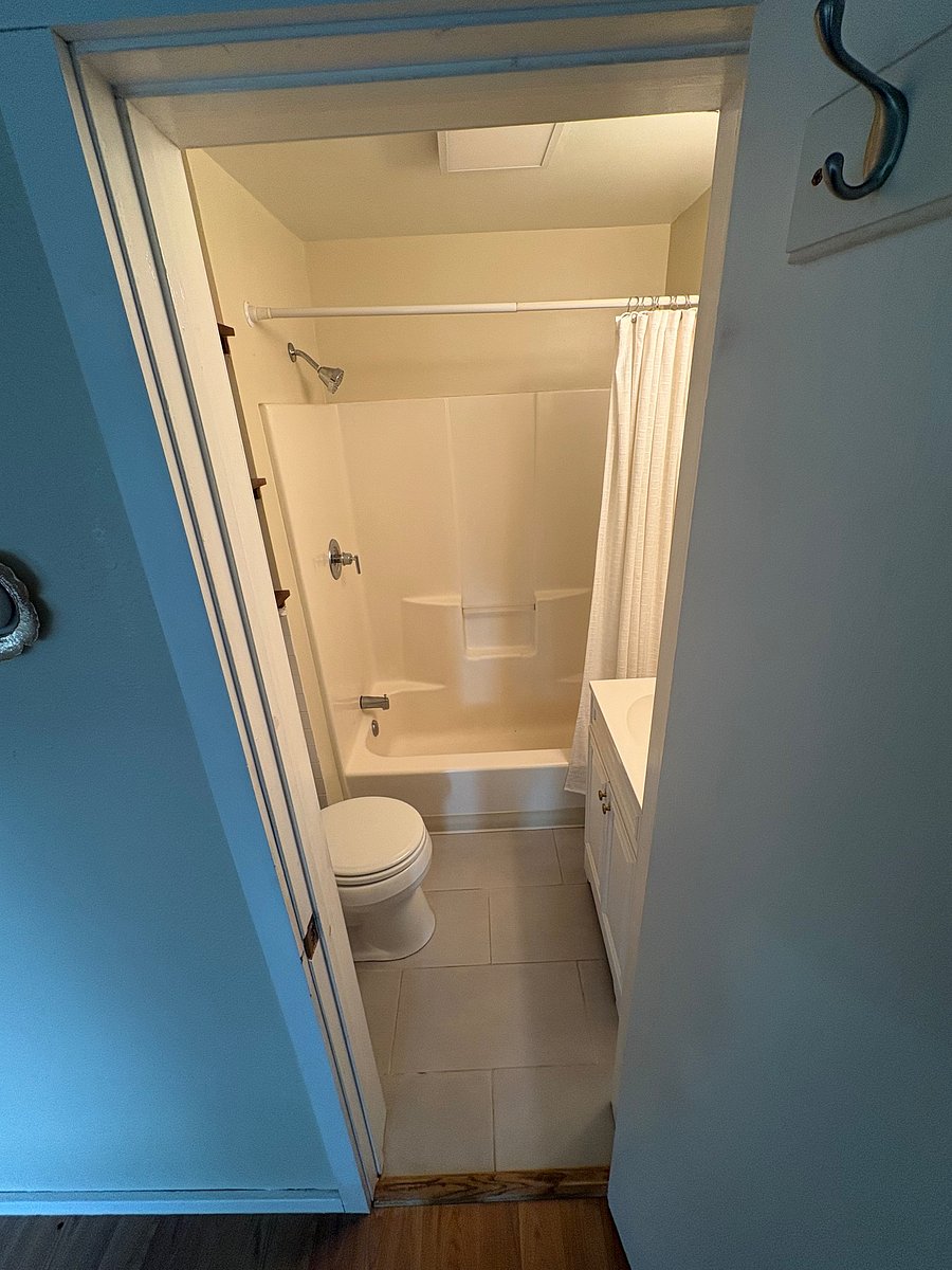 Furnished Finder property 1048355_1 photo 21
