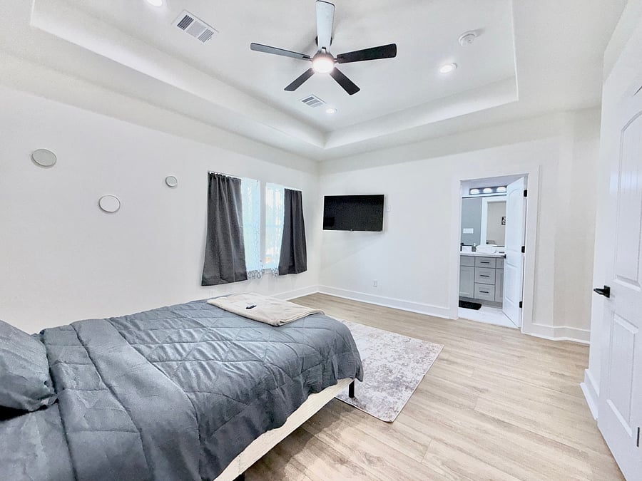 Furnished Finder property 1048356_1 photo 22