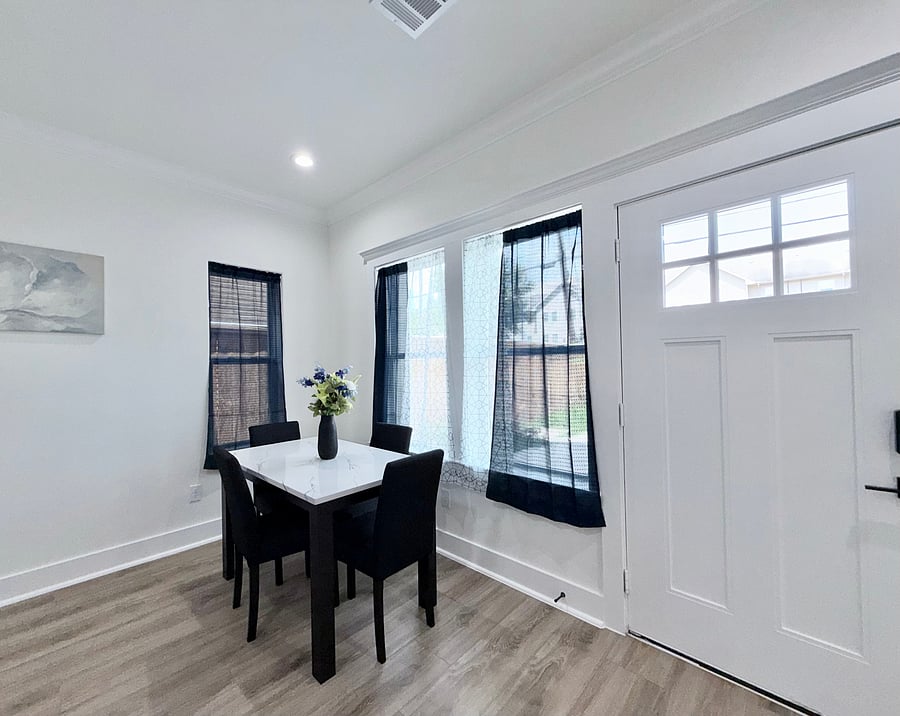 Furnished Finder property 1048356_1 photo 3
