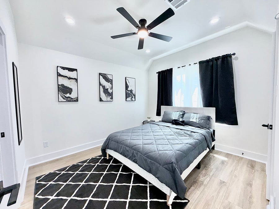 Furnished Finder property 1048356_1 photo 12