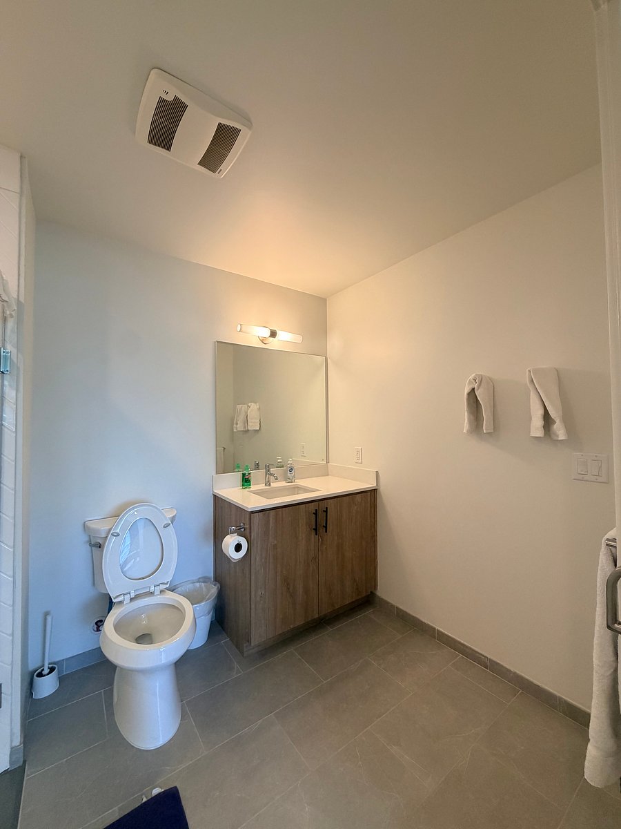 Furnished Finder property 1048361_2 photo 9