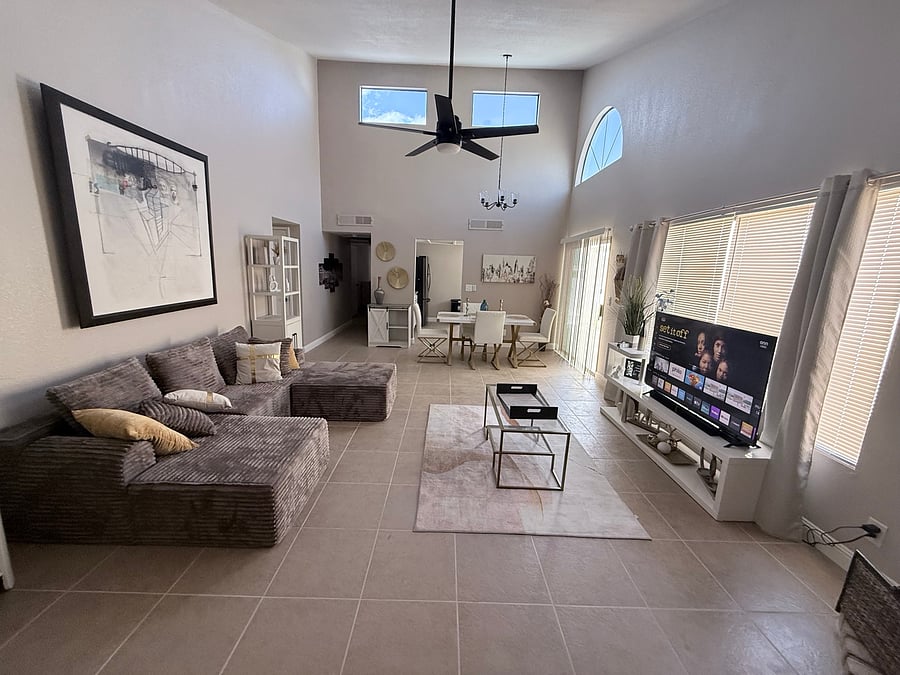 Furnished Finder property 1048366_1 photo 3