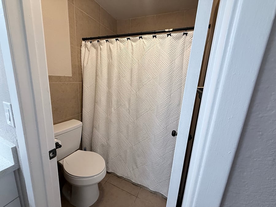 Furnished Finder property 1048366_1 photo 8