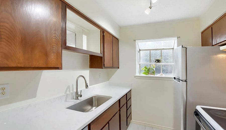 Furnished Finder property 1048370_1 photo 6