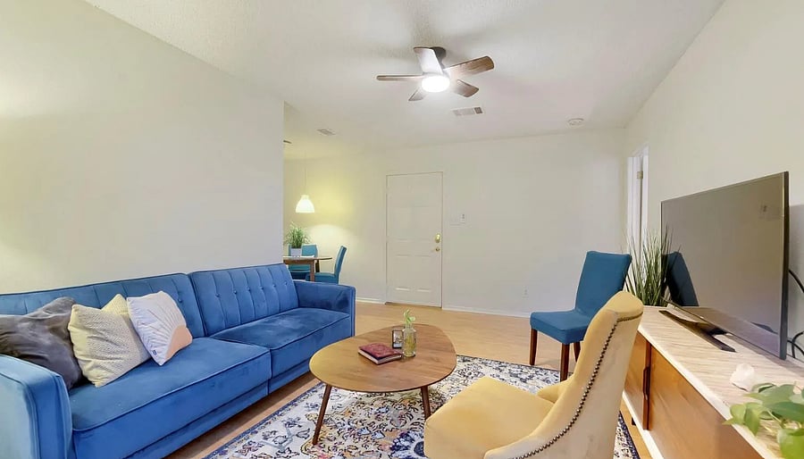 Furnished Finder property 1048370_1 photo 3