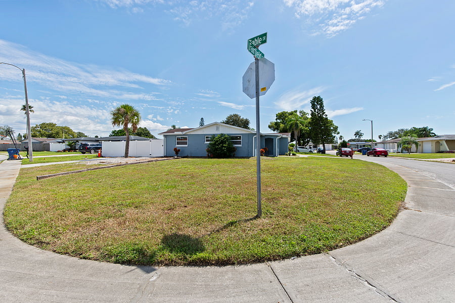 Furnished Finder property 1048378_1 photo 5