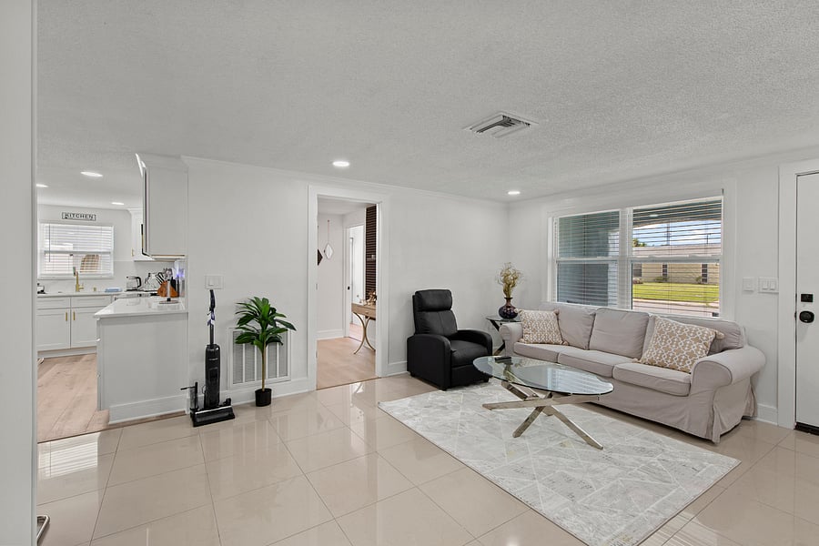 Furnished Finder property 1048378_1 photo 10