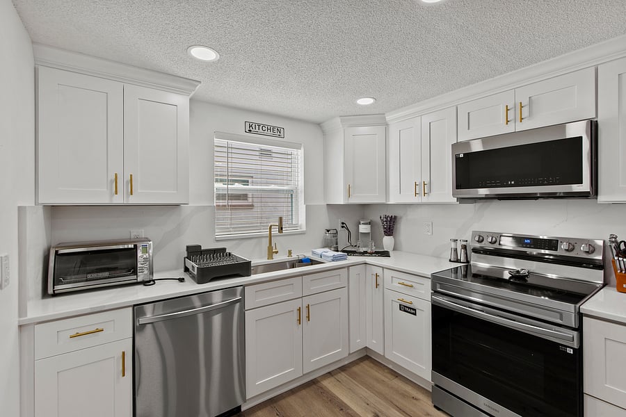 Furnished Finder property 1048378_1 photo 13