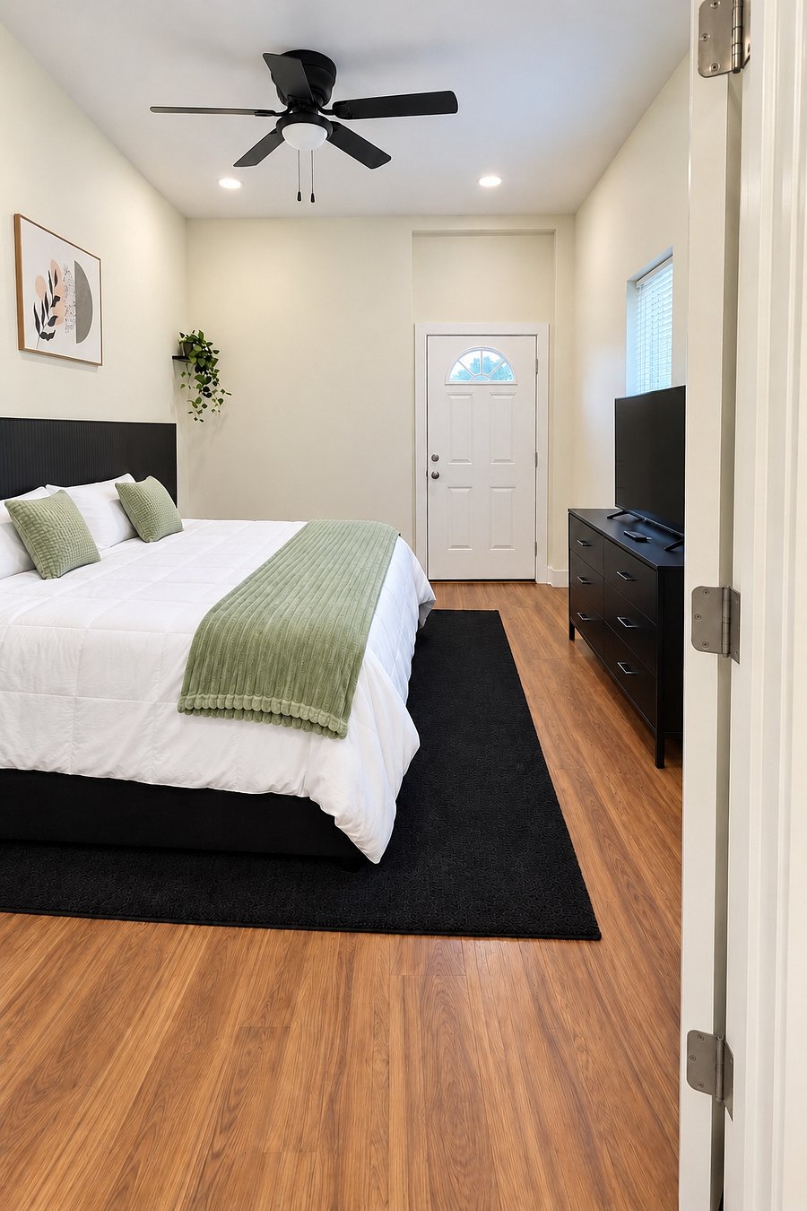 Furnished Finder property 1048387_1 photo 9