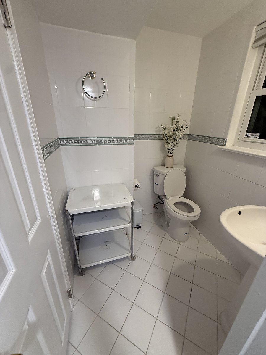 Furnished Finder property 1048393_1 photo 11