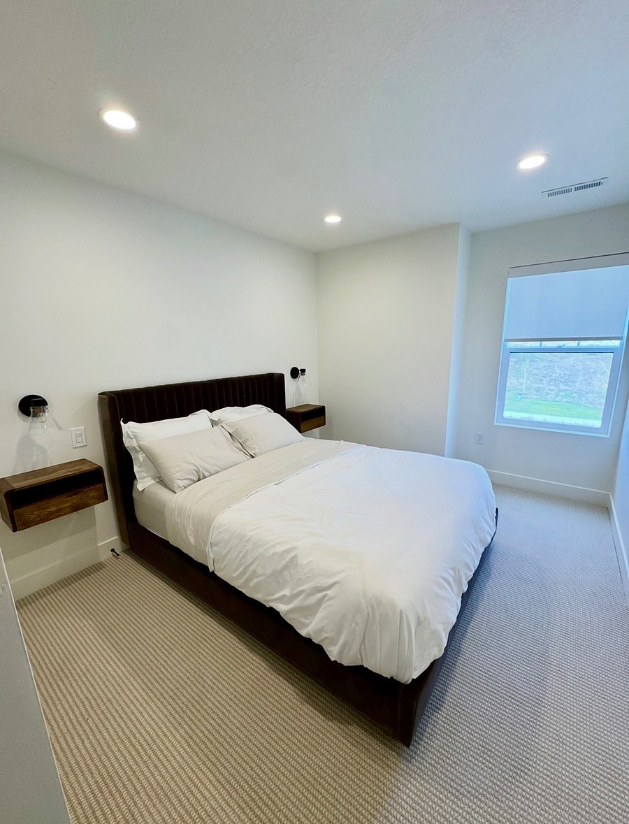 Furnished Finder property 1048396_1 photo 12