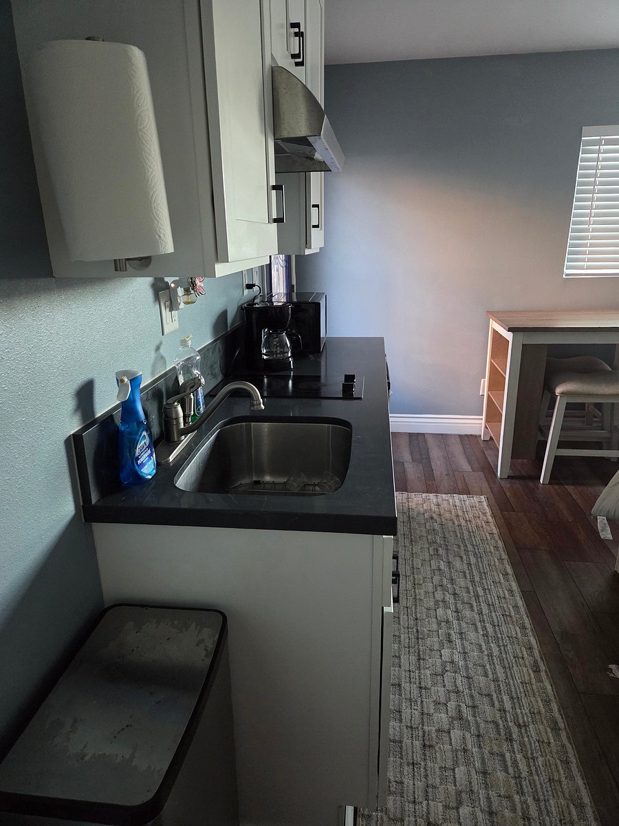 Furnished Finder property 1048398_1 photo 8