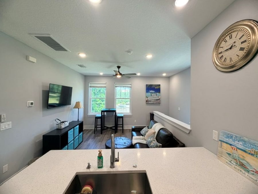 Furnished Finder property 1048402_1 photo 15