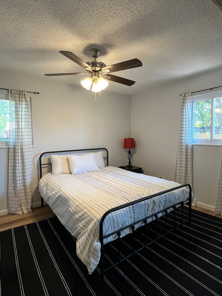 Furnished Finder property 1048404_1 photo 11