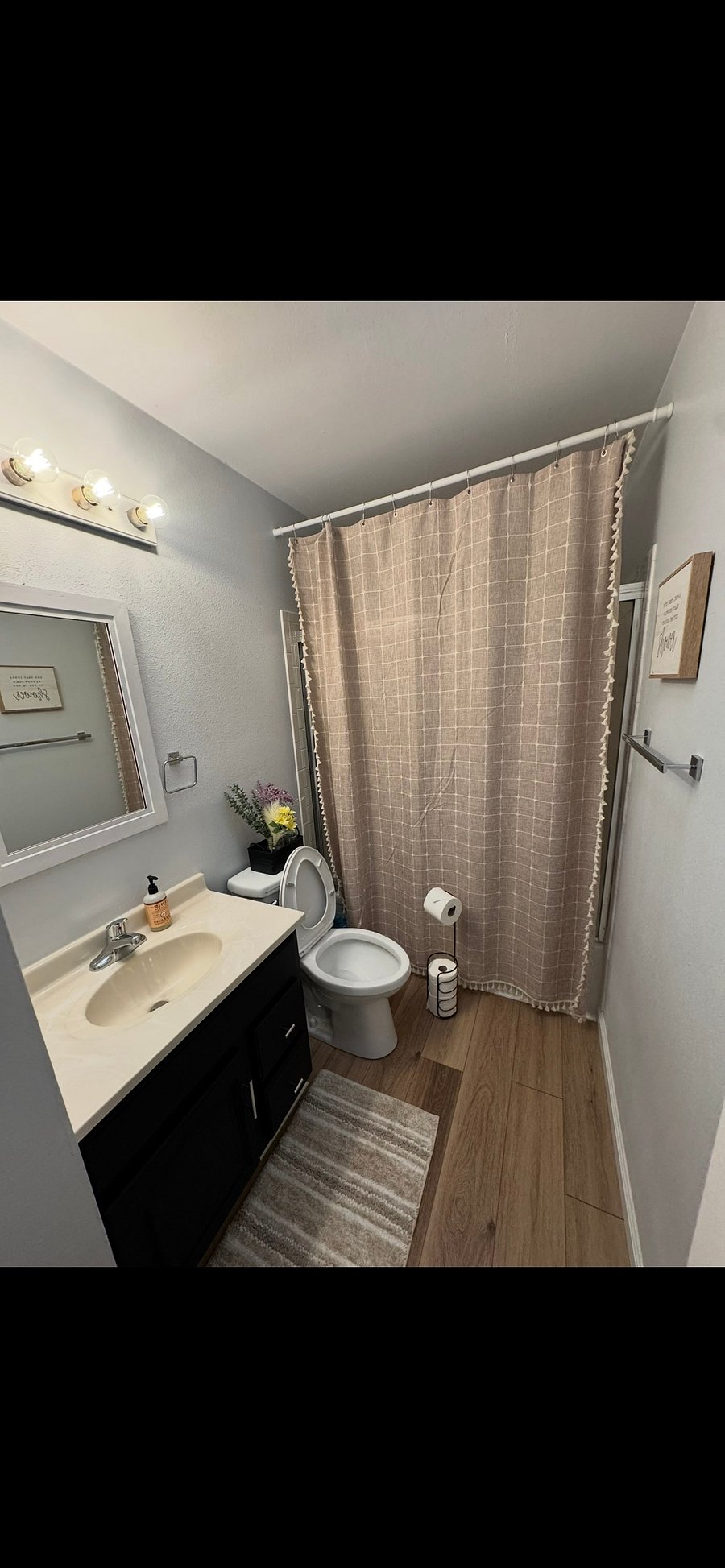 Furnished Finder property 1048404_1 photo 10