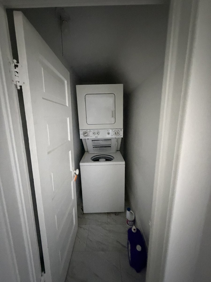 Furnished Finder property 1048409_1 photo 9
