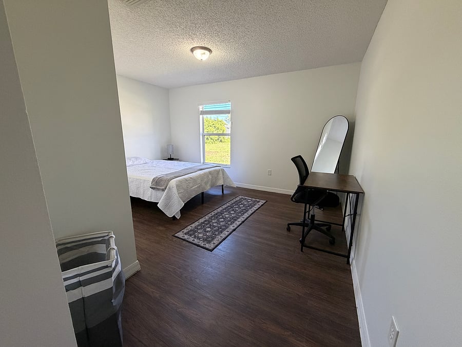 Furnished Finder property 1048415_1 photo 21