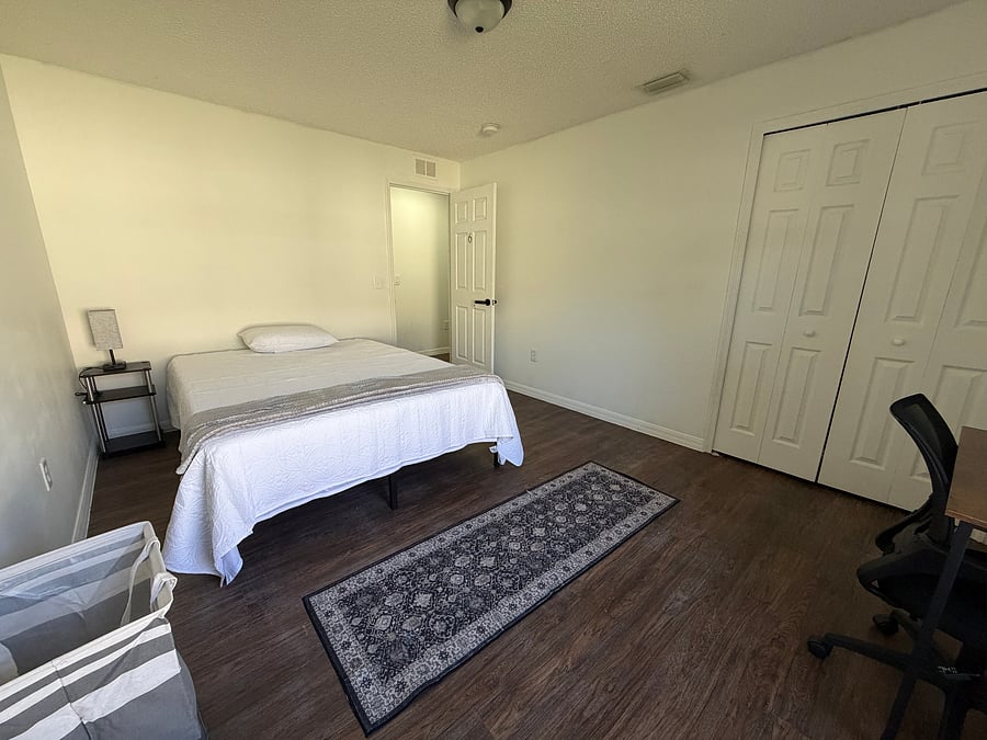 Furnished Finder property 1048415_1 photo 33