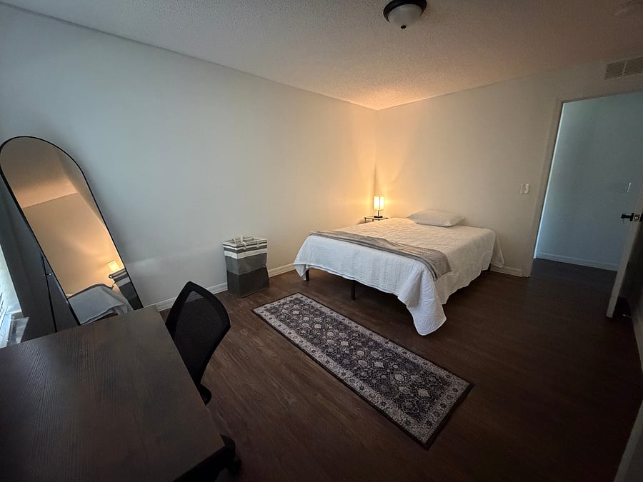 Furnished Finder property 1048415_1 photo 36