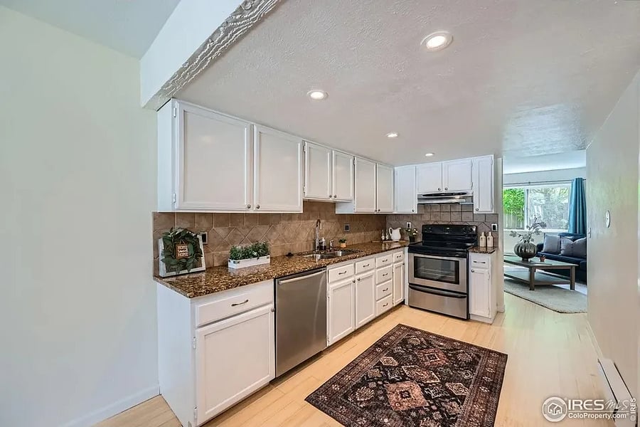 Furnished Finder property 1048417_1 photo 4