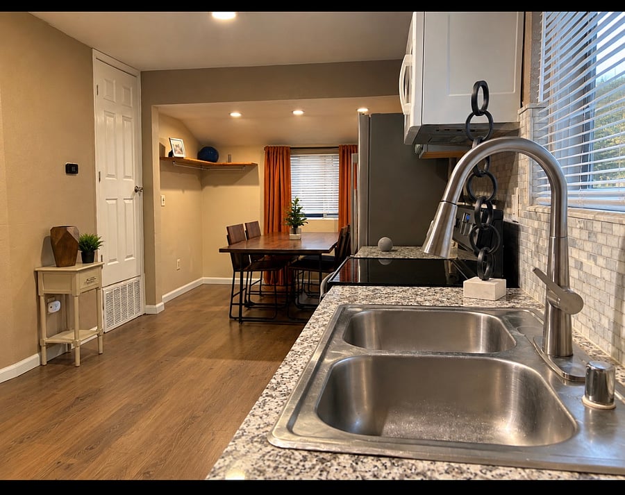 Furnished Finder property 1048423_1 photo 7