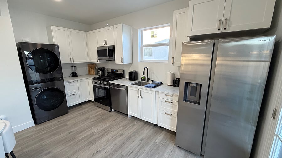 Furnished Finder property 1048433_1 photo 6