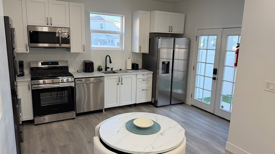 Furnished Finder property 1048433_1 photo 8