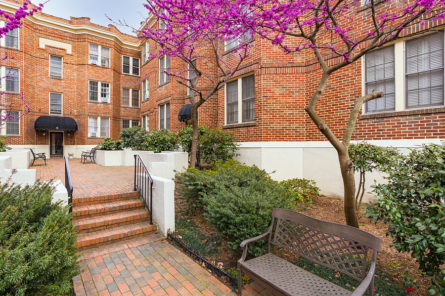 Furnished Finder property 1048438_1 photo 23